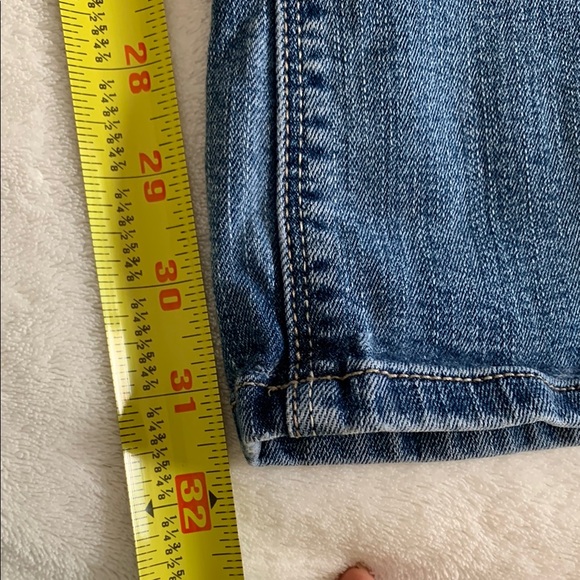 White House Black Market Blue Flare Jeans with Embellished Pockets - Picture 10 of 13